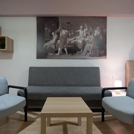 Metaxourgio 2Nd Floor Apartment Атина Екстериор снимка