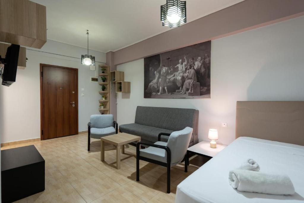 Metaxourgio 2Nd Floor Apartment Атина Екстериор снимка