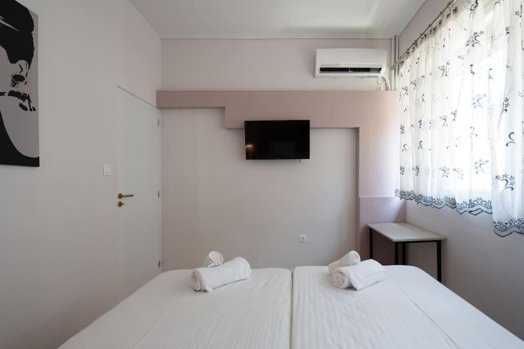Metaxourgio 2Nd Floor Apartment Атина Екстериор снимка