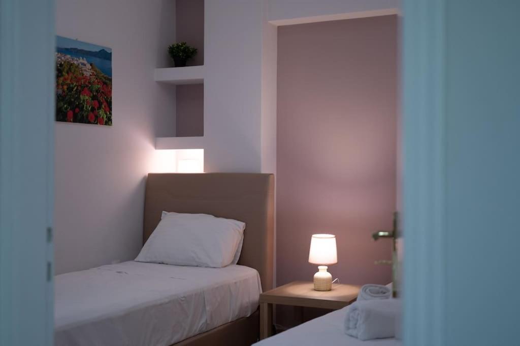 Metaxourgio 2Nd Floor Apartment Атина Екстериор снимка
