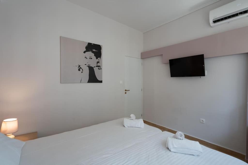 Metaxourgio 2Nd Floor Apartment Атина Екстериор снимка